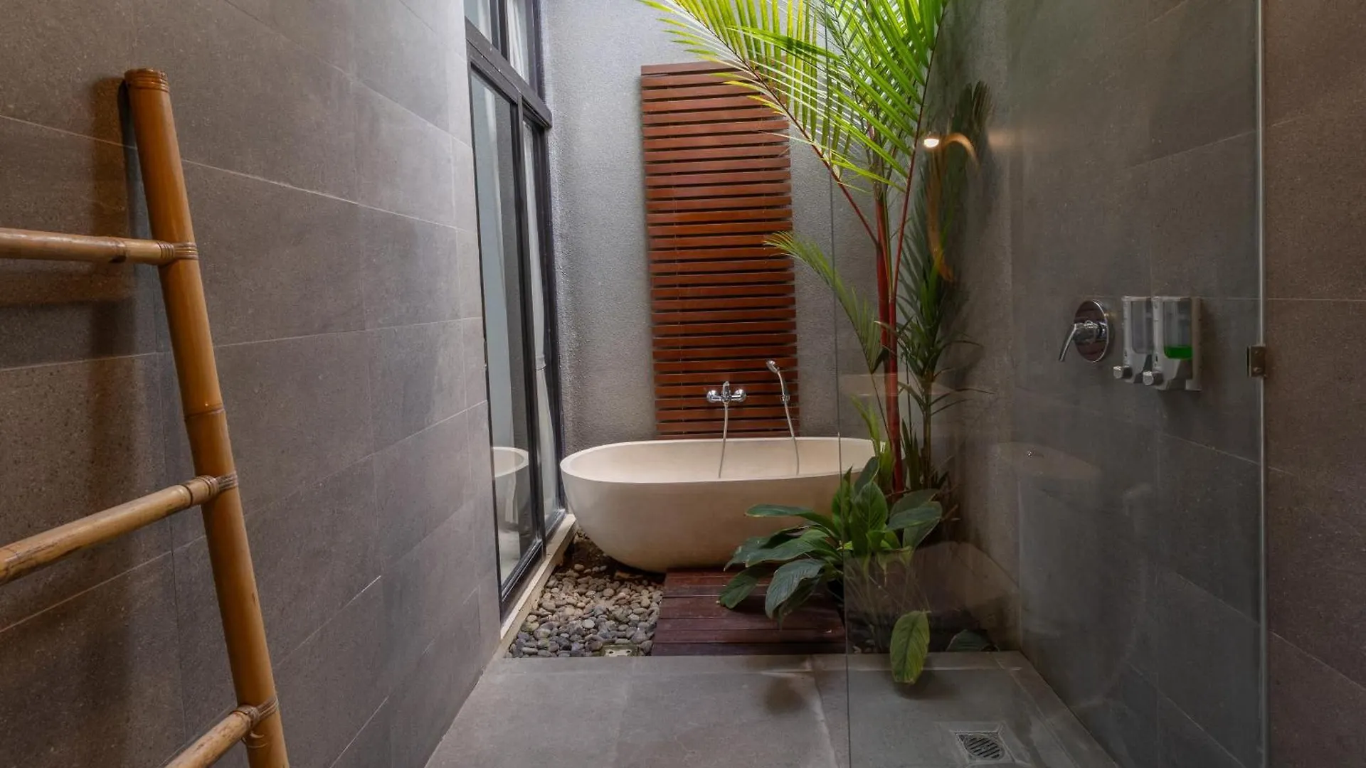 Lavina Ubud Villas